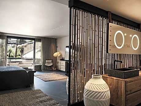 ECO Suite Private Pool