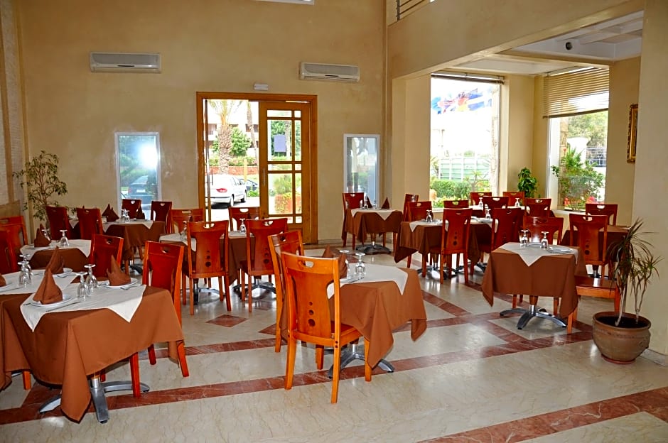 Golden Beach Appart'hotel