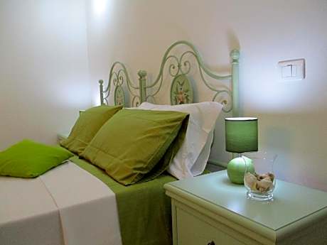 Deluxe Single Room with Balcony