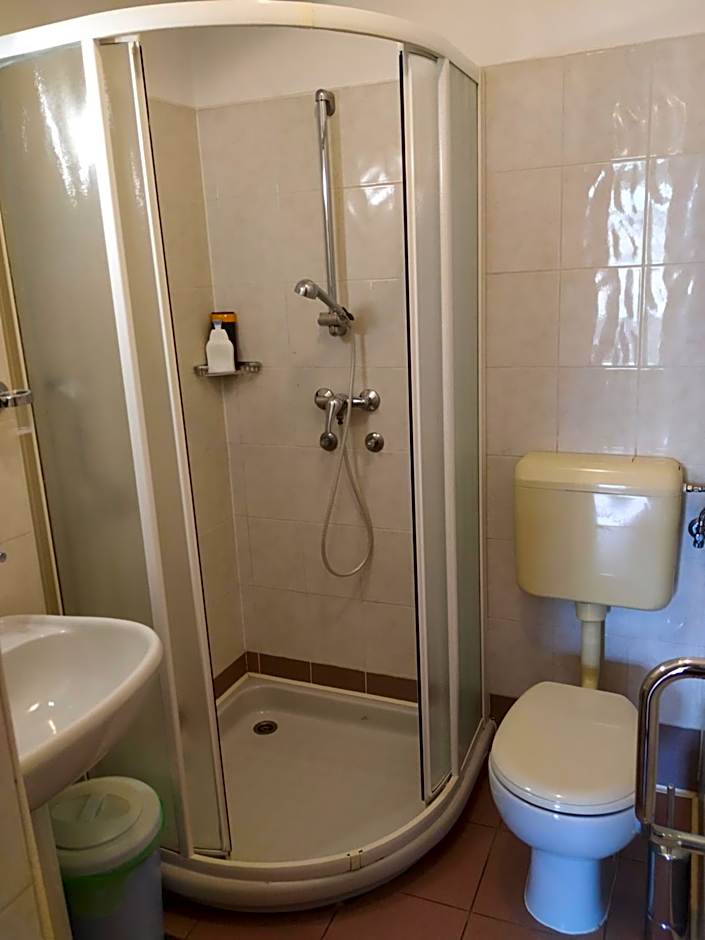 Accomodation Pertout