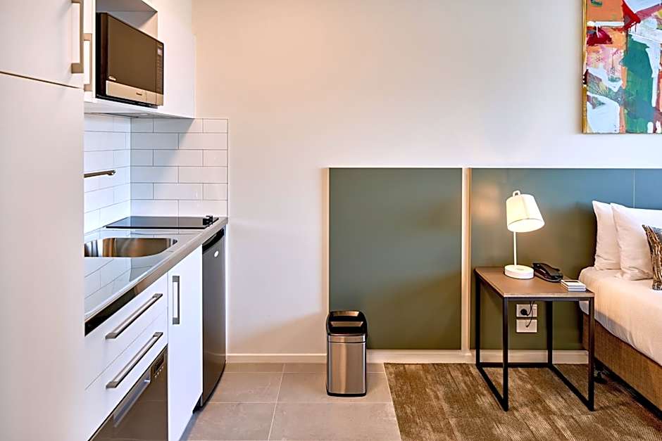 Sojourn Apartment Hotel - Ghuznee