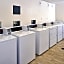 Holiday Inn Express & Suites Page Lake Powell Area By IHG