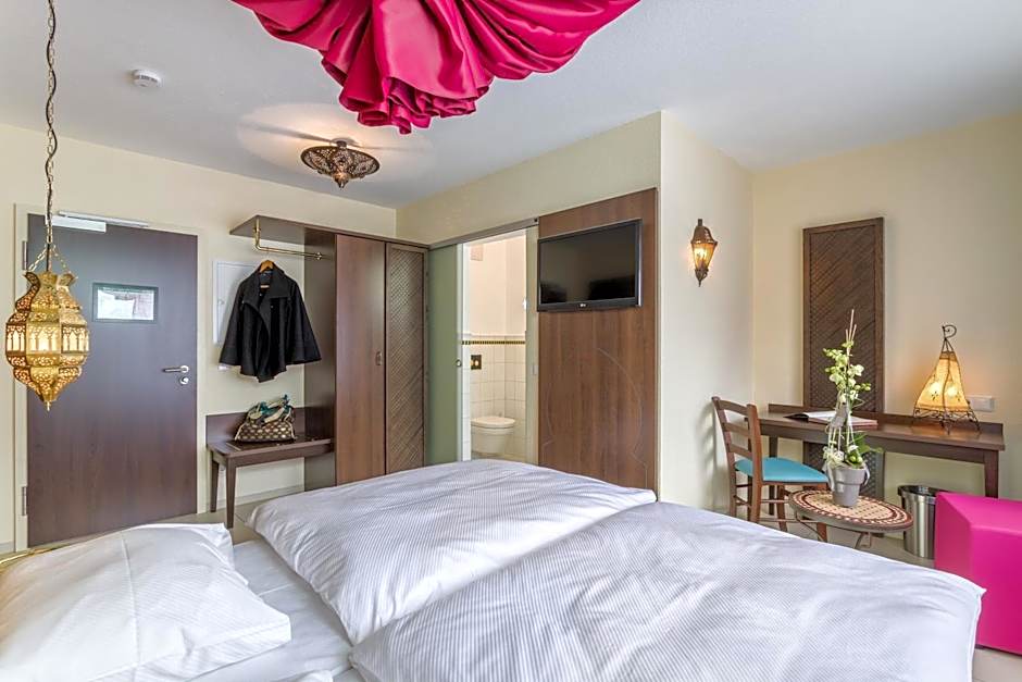 Hotel l'adresse garni