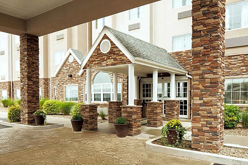 Microtel Inn & Suites by Wyndham St Clairsville/Wheeling