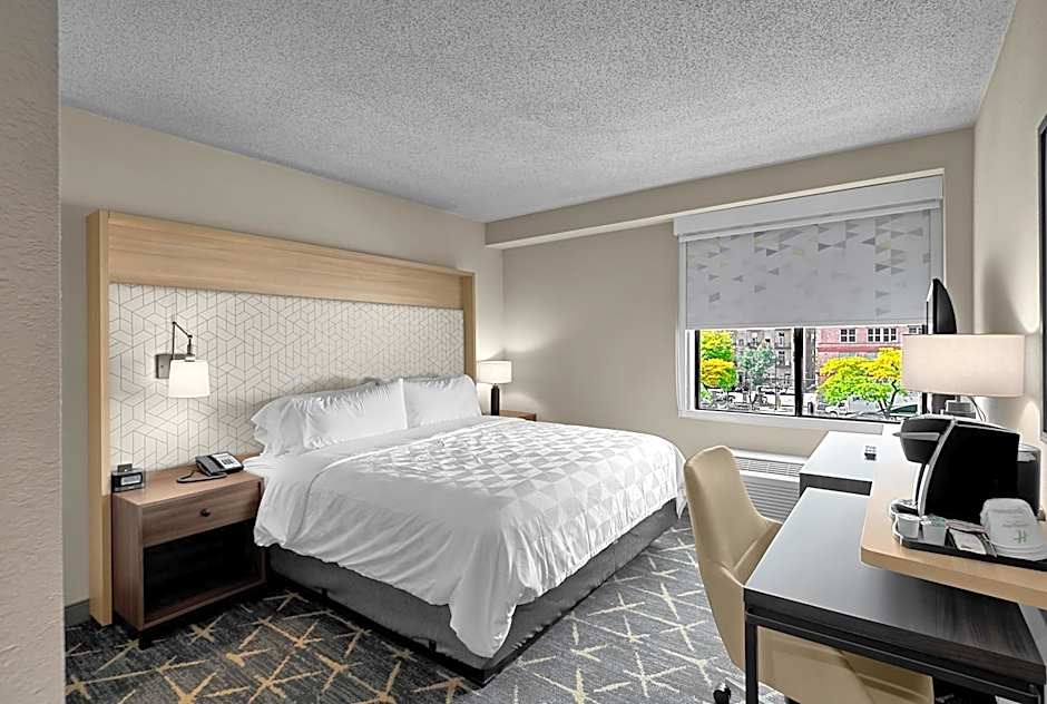 Holiday Inn Hotel & Suites Chicago - Downtown By IHG