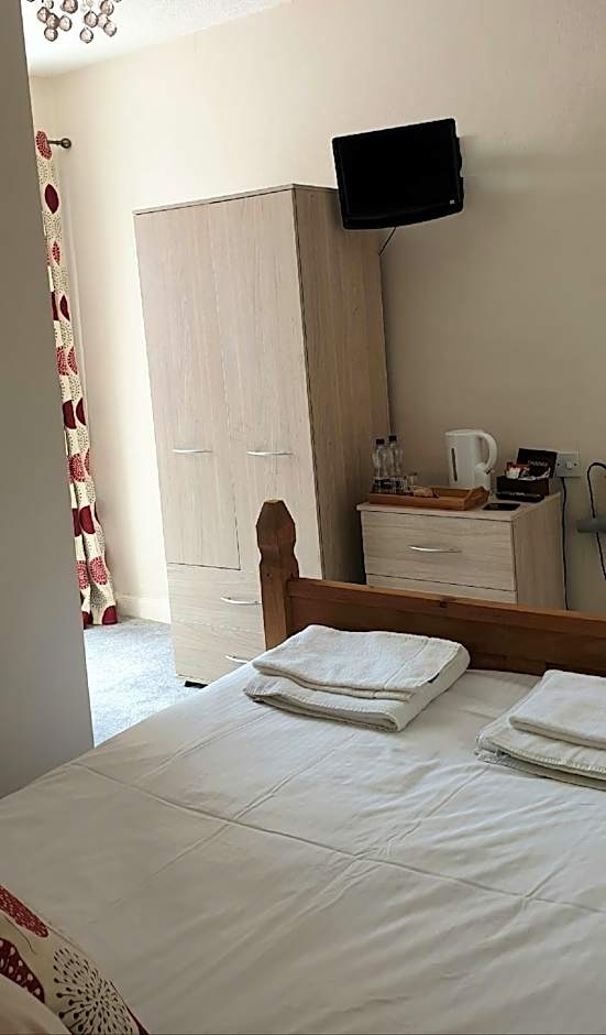 Zdjęcie 1 z 4 — Double room-Ensuite-Small
