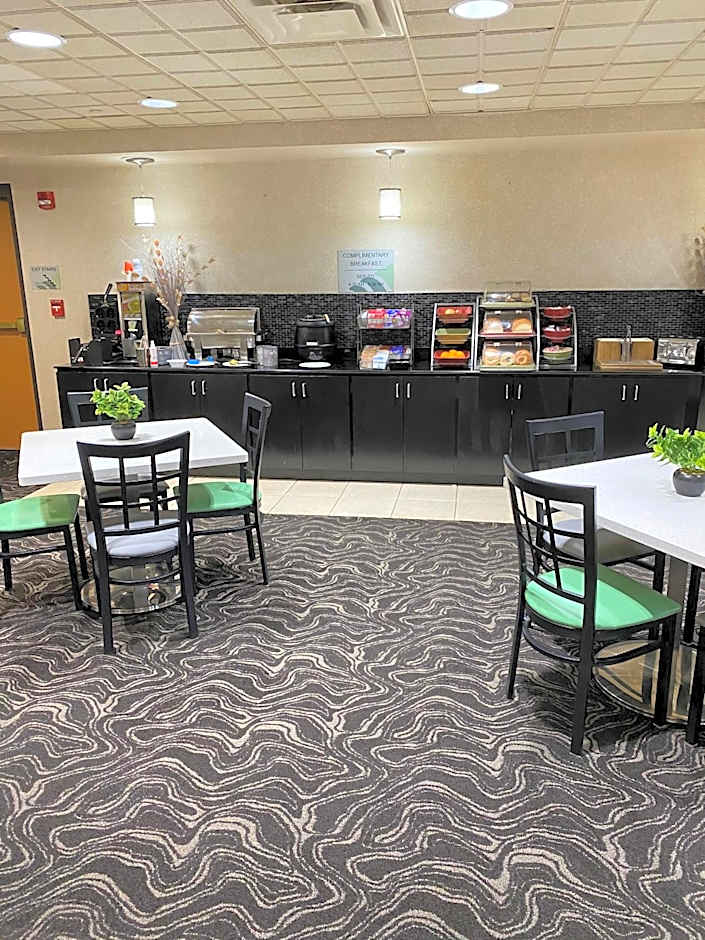 Wingate By Wyndham Little Rock