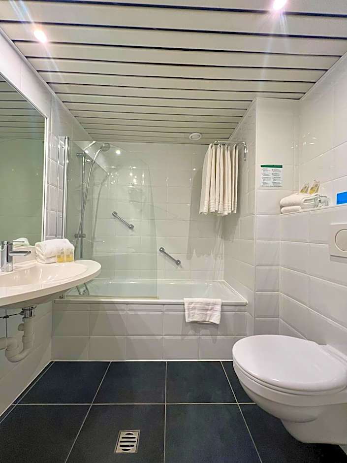 Bedford Hotel & Congress Centre