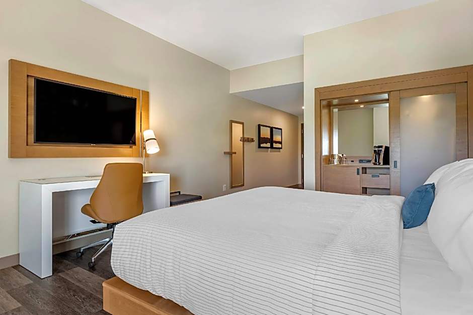 Cambria Hotel Greenville