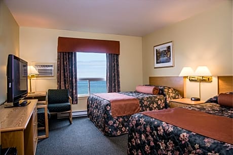 Ocean View - Two Double Beds