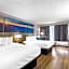 Days Inn by Wyndham Clayton