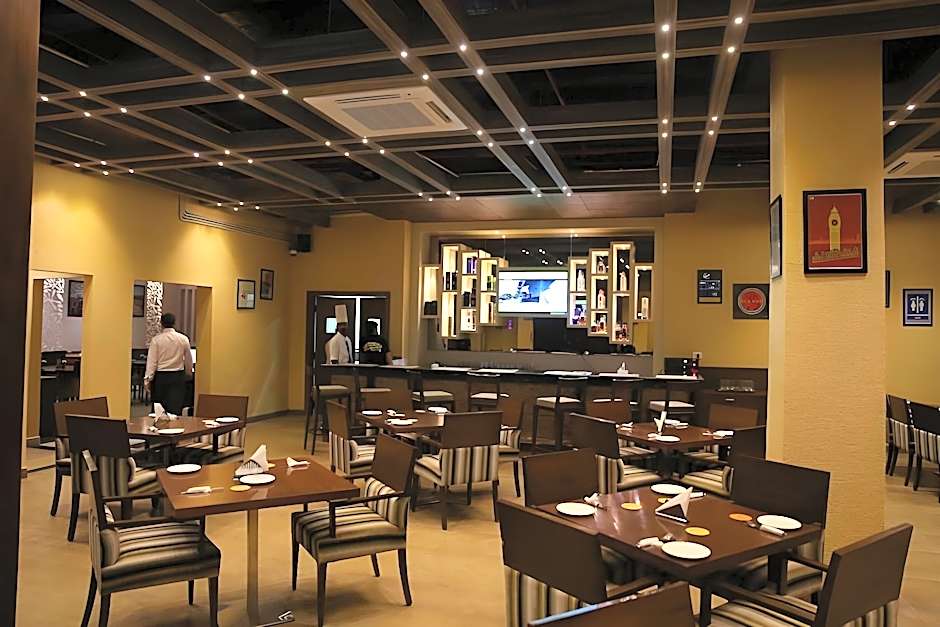 Le Roi Udaipur Hotel
