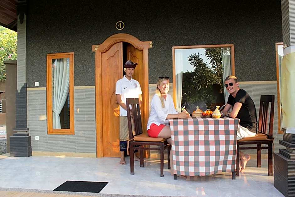 Kubu Padi Wooden House