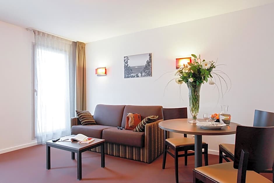 Adagio Access Marseille Saint Charles Aparthotel