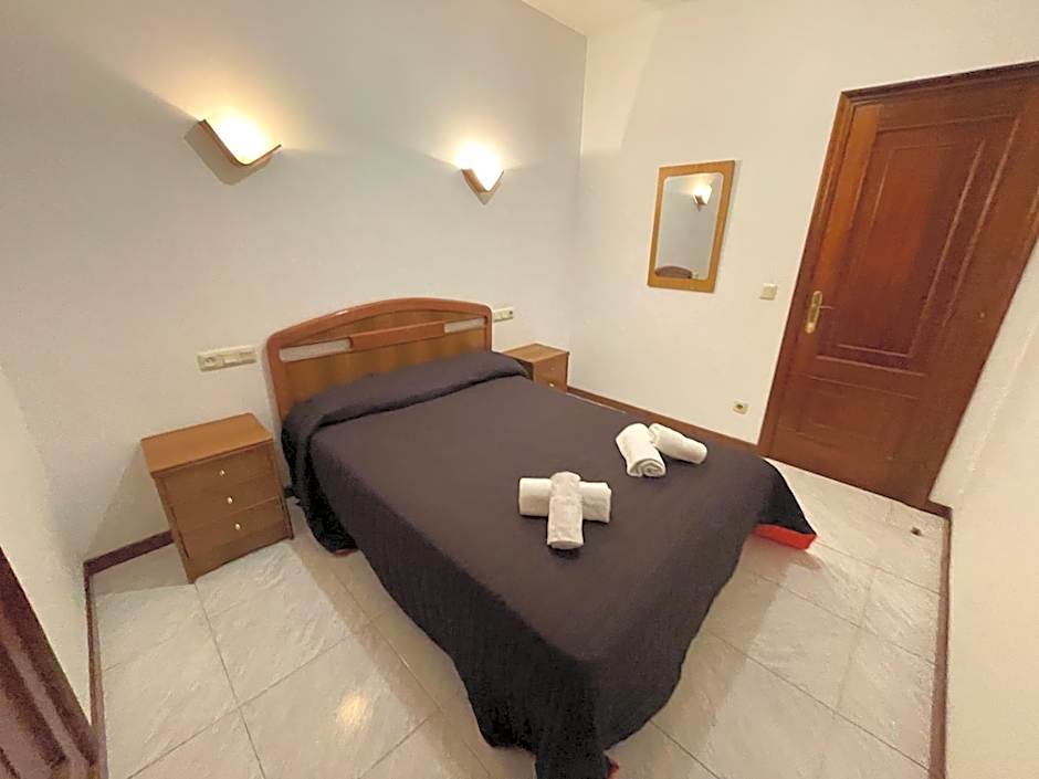 Apartamentos Revo Salinas 3000