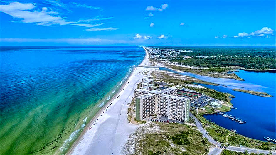 Pinnacle Port by Panhandle Getaways
