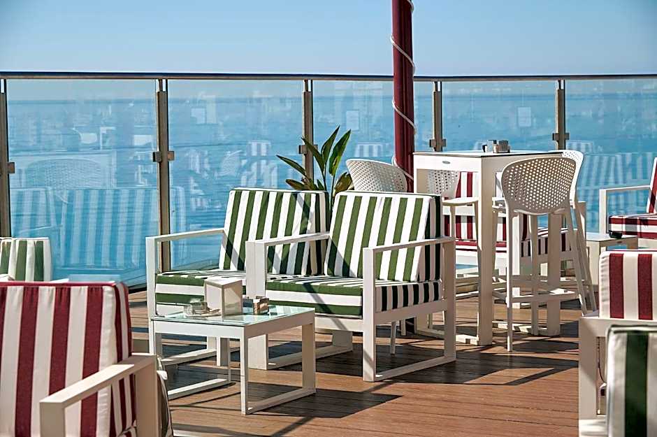 Hotel El Puerto by Pierre Vacances