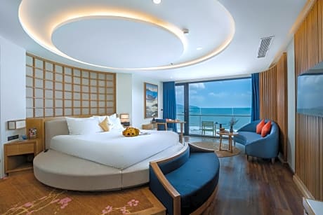 SALA Suite with Balcony and Sea View - Afternoon Tea included