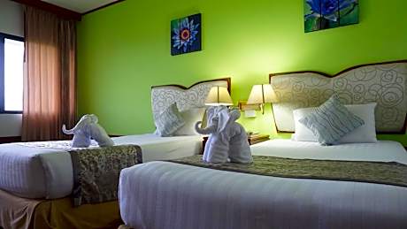 Standard Twin Room