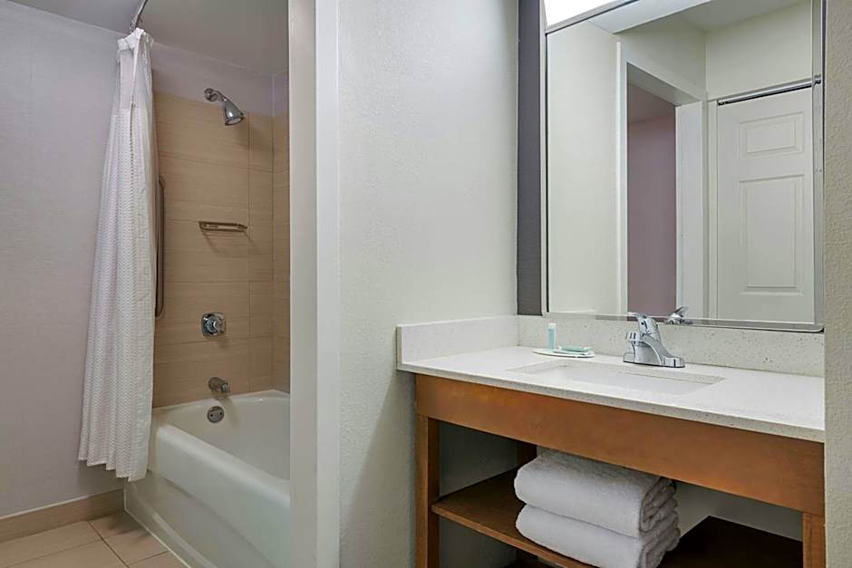 Courtyard by Marriott Atlanta Suwanee