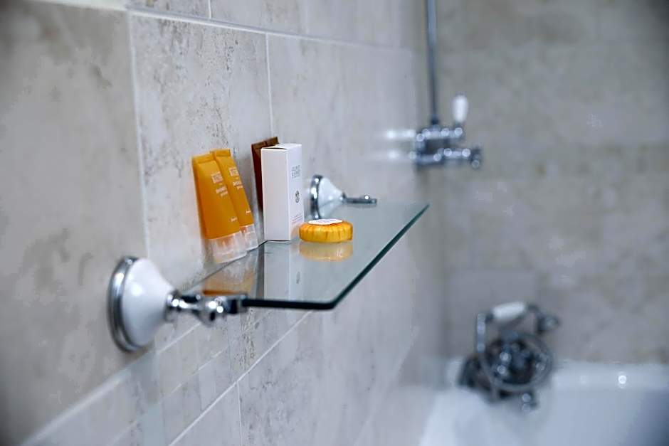 Shendish Manor Hotel