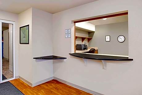 WoodSpring Suites Fredericksburg