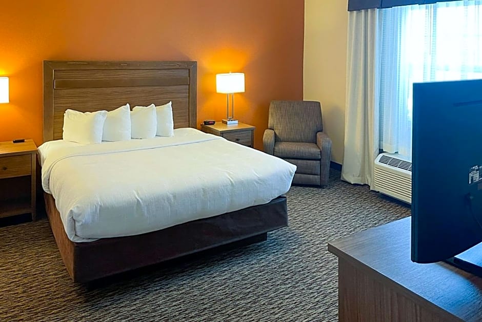 MainStay Suites Watford City - Event Center