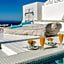 White Santorini Suites & Spa