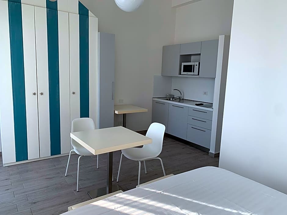 Daniel Apartments