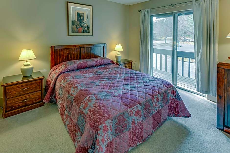 Stony Court at Bryce Mountain