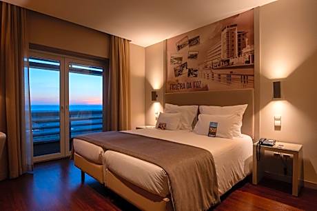 Twin Room with Sea View