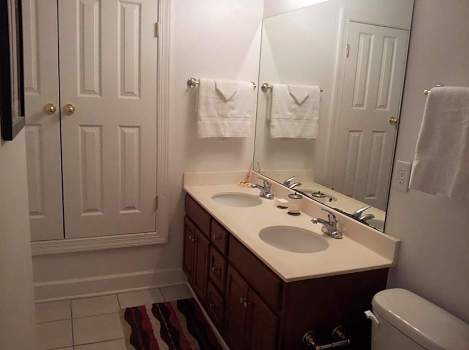 Ocean Reef 2 bedroom/2 bath!