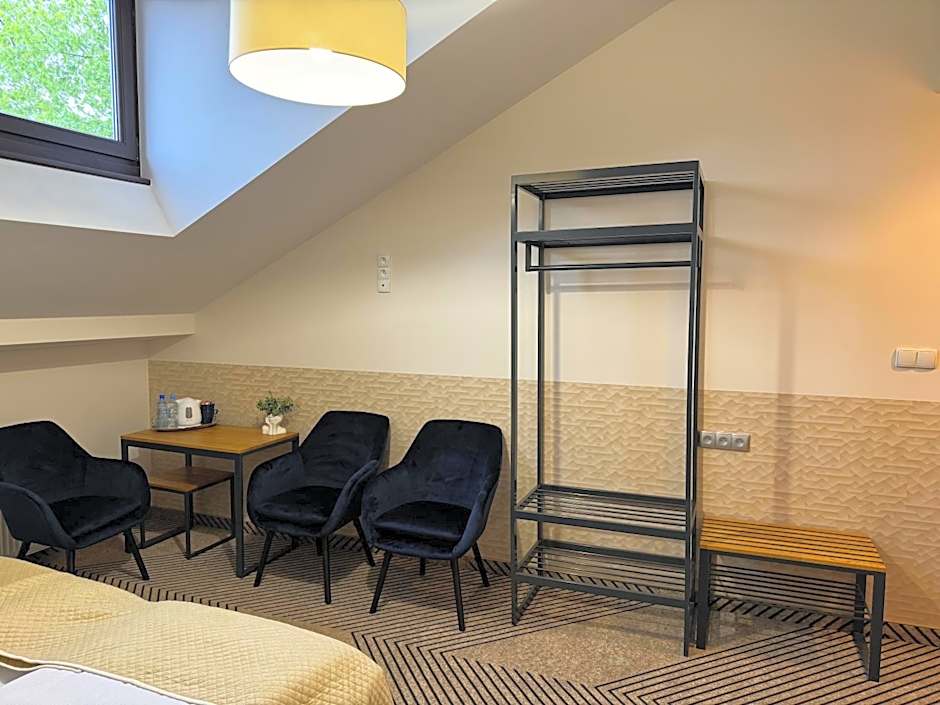 IRIS Aparthotel