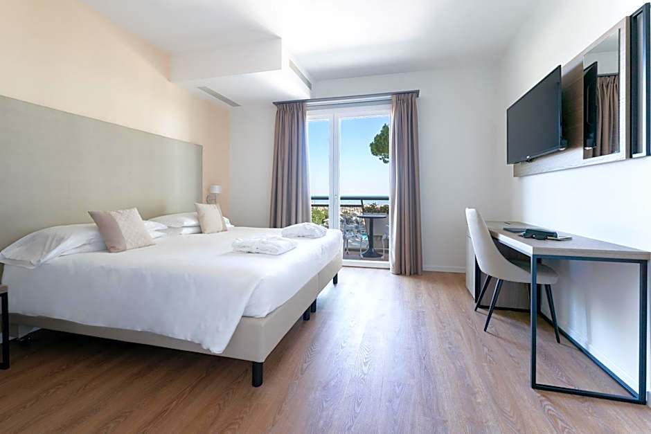 Hotel Excelsior