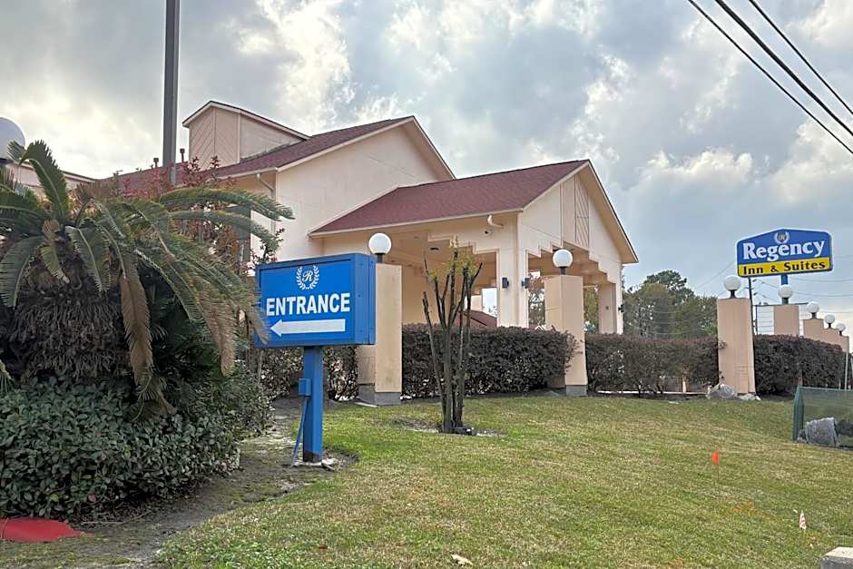 Regency Inn & Suites By Capital O Houston IAH Airport