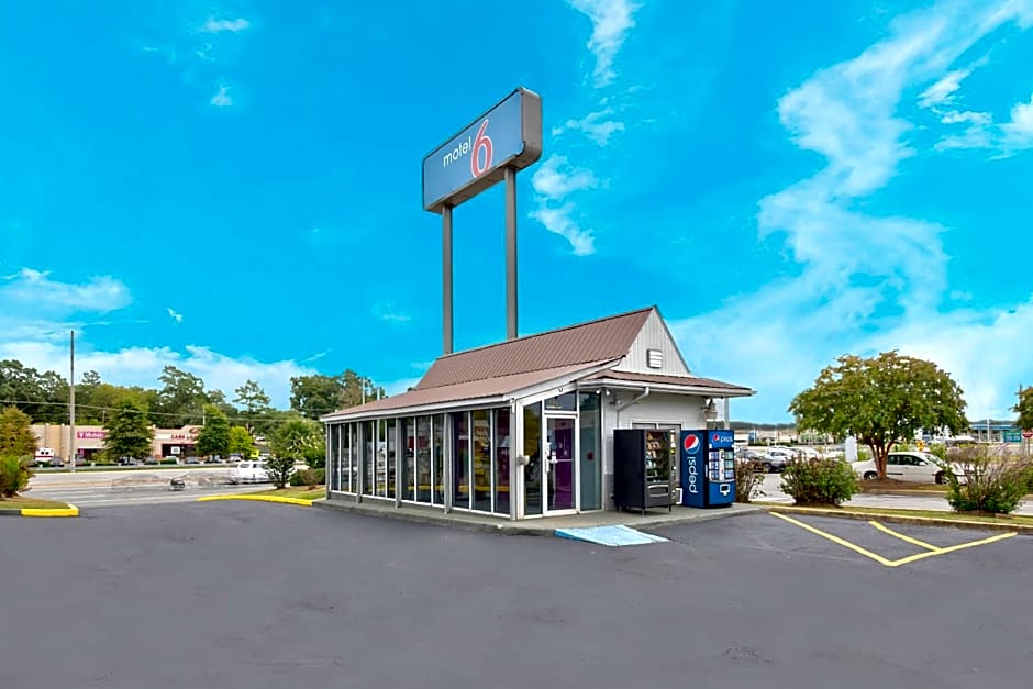 Motel 6 Tuscaloosa AL University