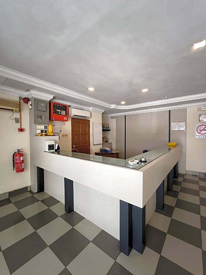OYO 90895 Hotel Ikia