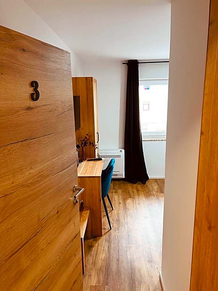 PJagodic Hotel Cerklje - 5min to Airport