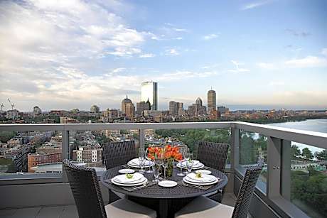 Ebersol, 1 Bedroom Presidential Suite, 1 King, City view