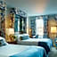 The Eliot Hotel
