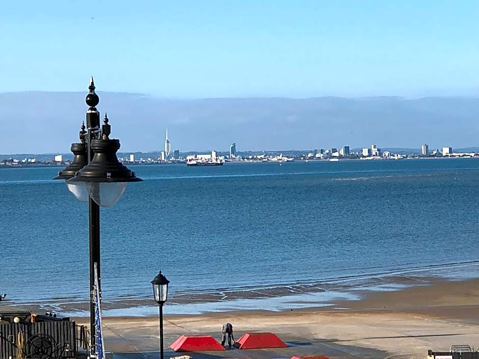 The Veteran Hotel & Bar