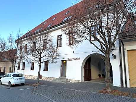 Saint Michael - Garni Hotel