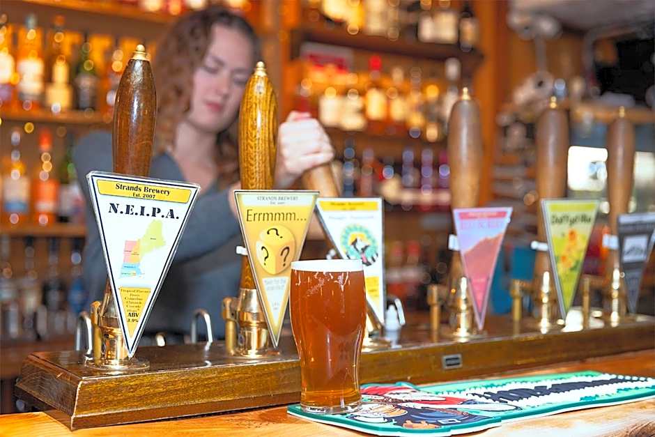 Strands Hotel/Screes Inn & Micro Brewery