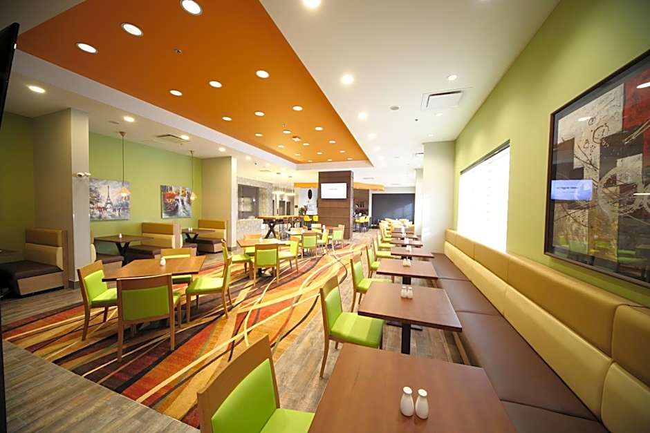 Wyndham Garden Edmonton Airport