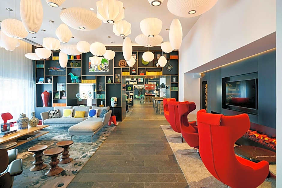 Photo 1 of 33 of citizenM Paris Gare de Lyon
