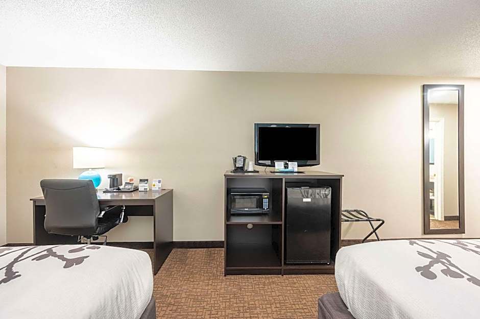 Sleep Inn & Suites
