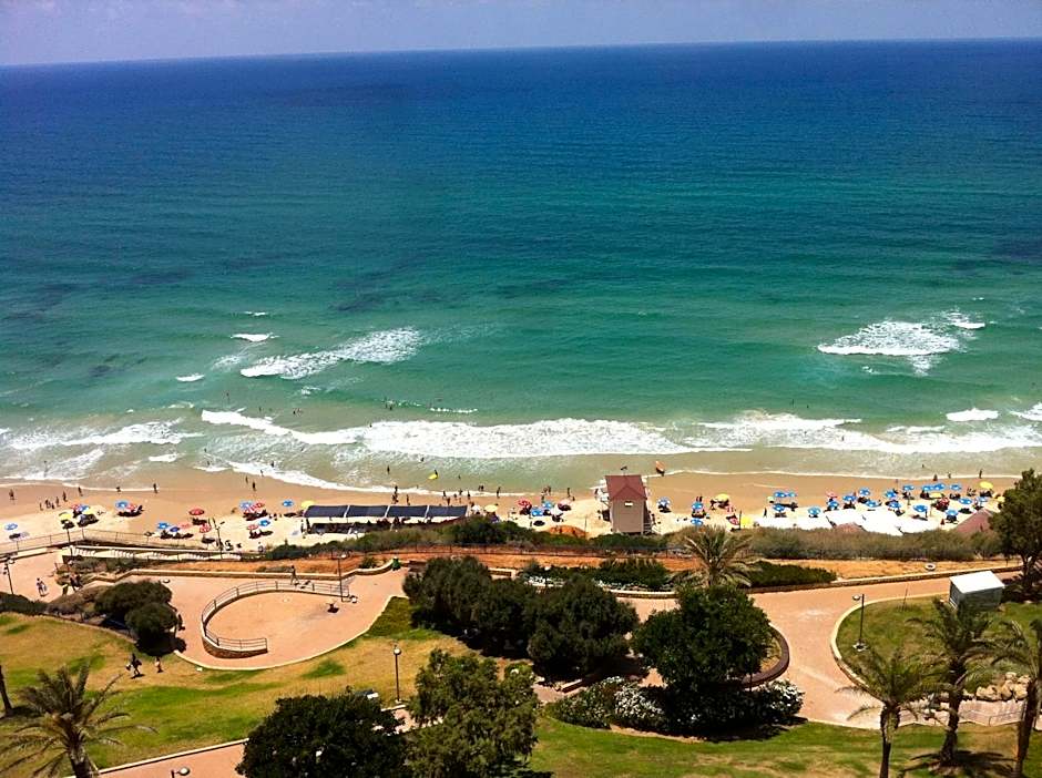 Nitza Seaview Apartments