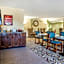 Gold Star Inn & Suites