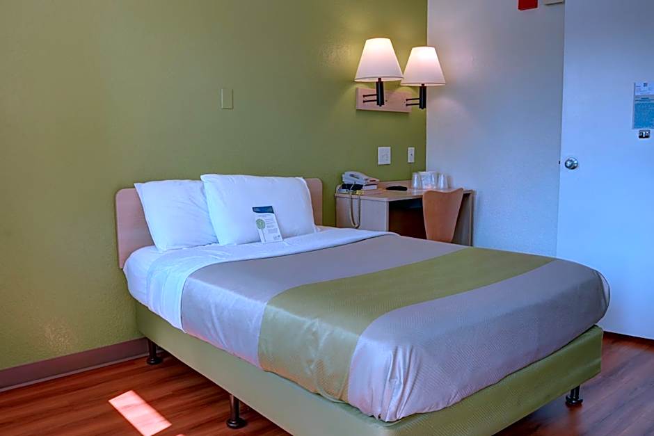 Motel 6-Springfield, OR - Eugene North