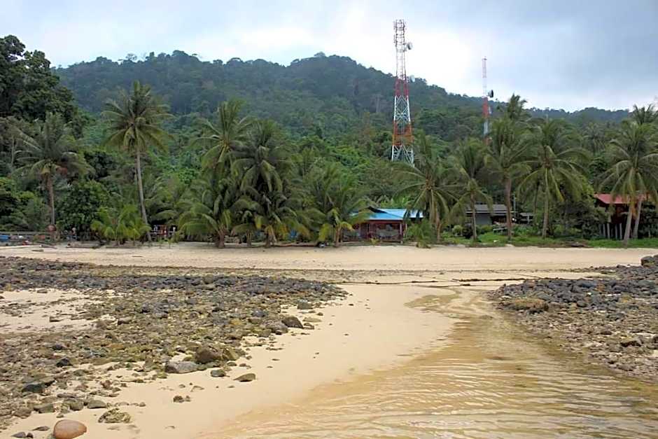 Ella's Place Salang Tioman